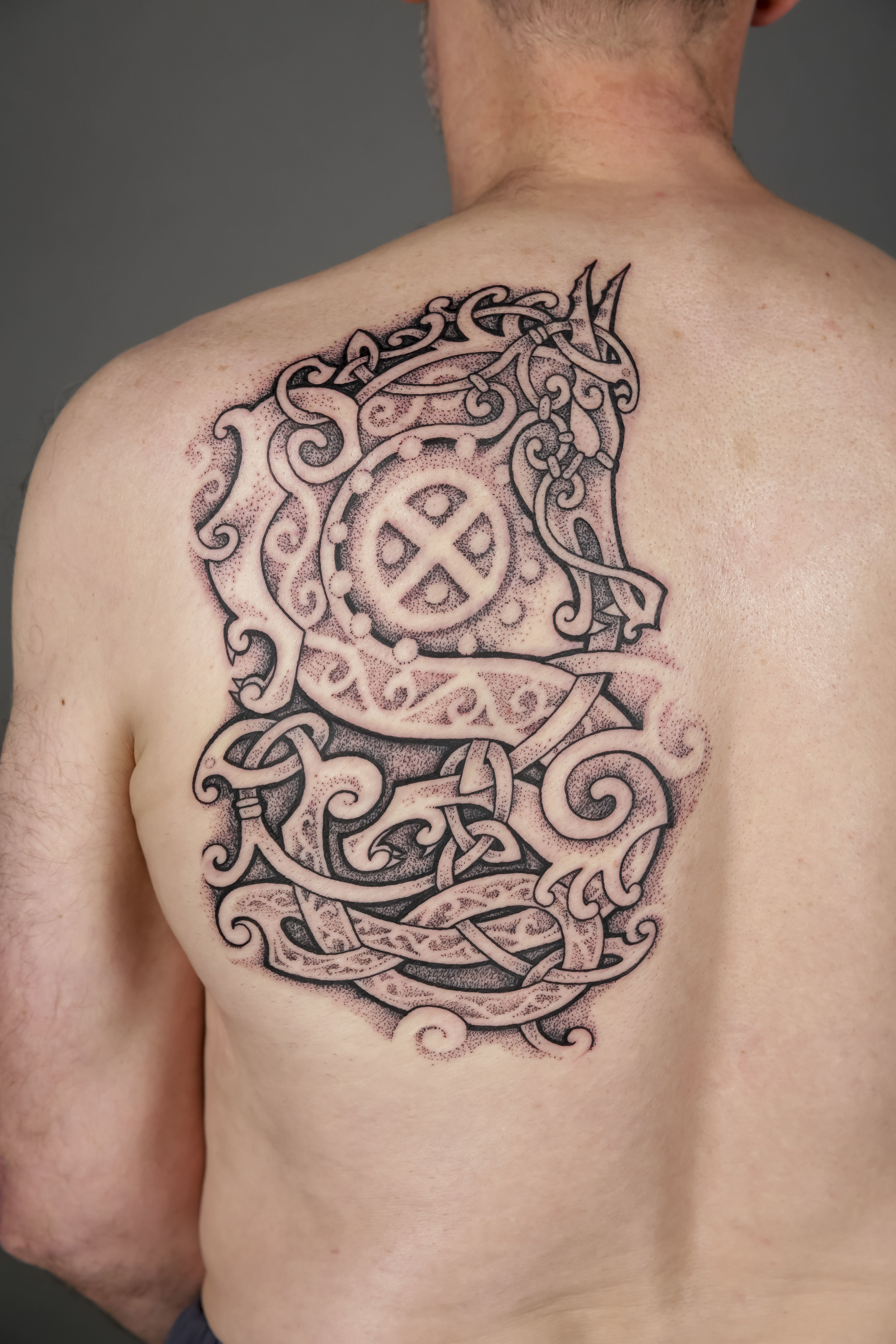 Blackwork Winner by Fiumix and Quila Tattoo